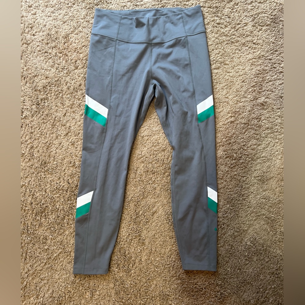 Nike One Leggings